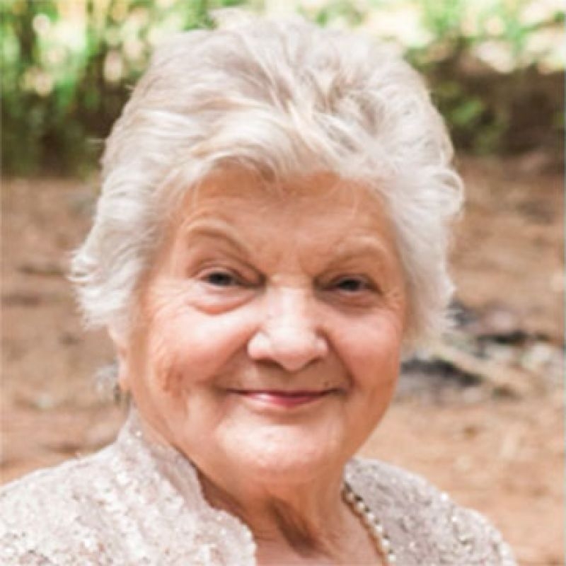 Anne Geddie{if parents:author_name_middle}  Landrum