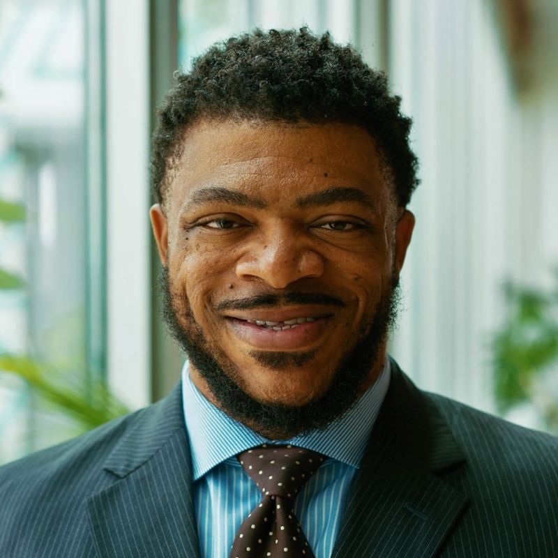 Vondaris  Gordon